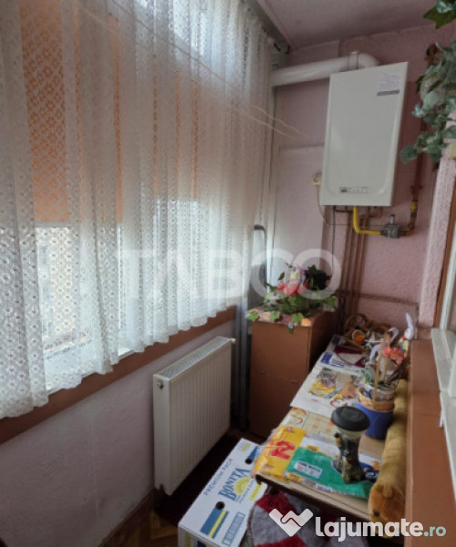 Apartament cu 2 camere de vanzare zona Ciserom