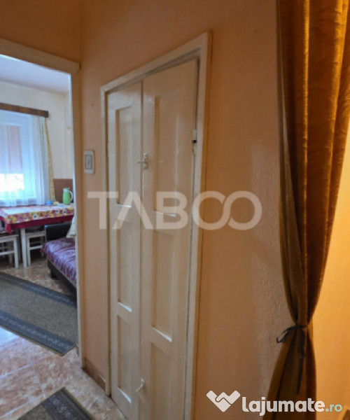 Apartament cu 2 camere de vanzare zona Ciserom