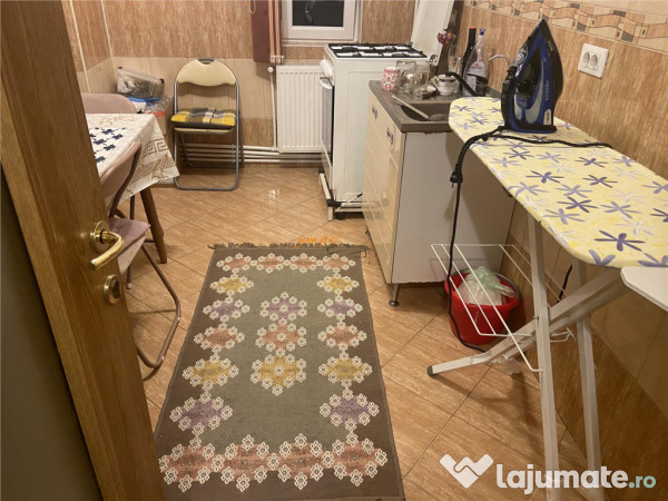 Apartament 2 camere , zona cartier Sud , decomandat 56 mp, i