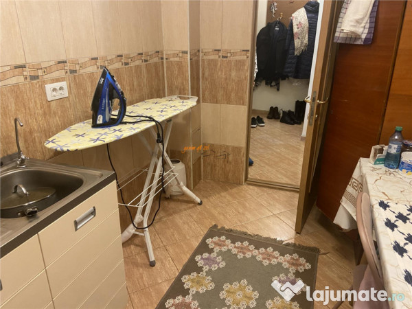 Apartament 2 camere , zona cartier Sud , decomandat 56 mp, i