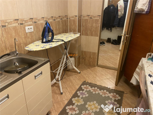 Apartament 2 camere , zona cartier Sud , decomandat 56 mp, i