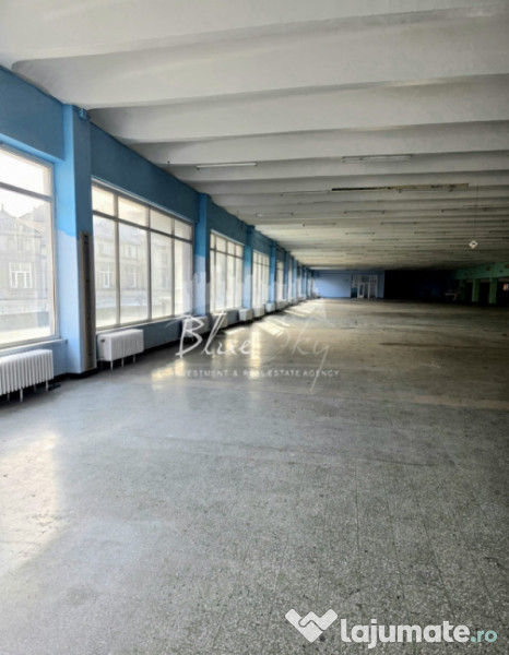 Oportunitate Unică de Închiriere: Spațiu Comercial Premiu