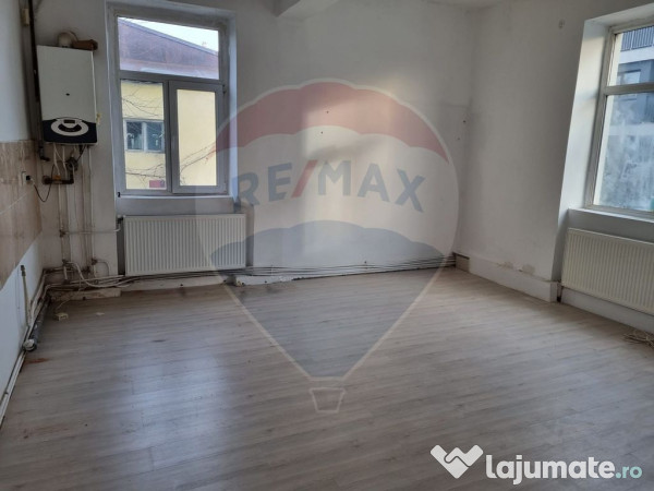 Spațiu comercial de inchiriat Iris