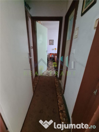 Apartament 3 camere zona Centrul- Civic