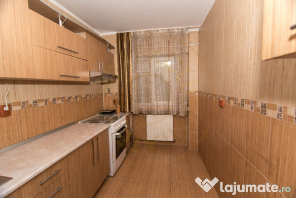 Apartament 3 camere renovat, mobilat, gata de mutat! 