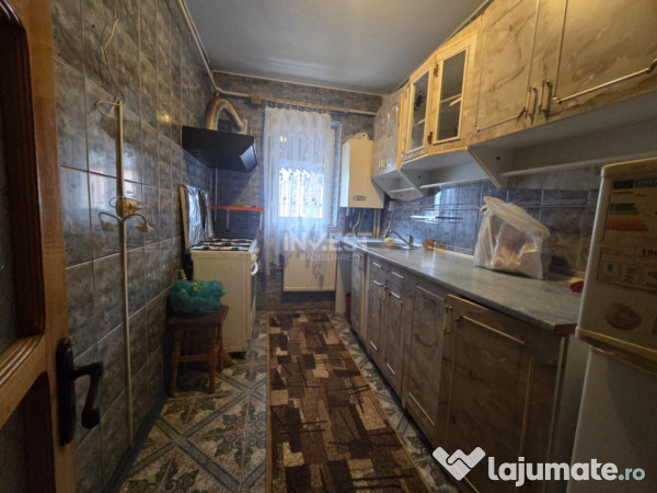 DE VANZARE-APARTAMENT 3 CAMERE-MIRCEA CEL BATRAN