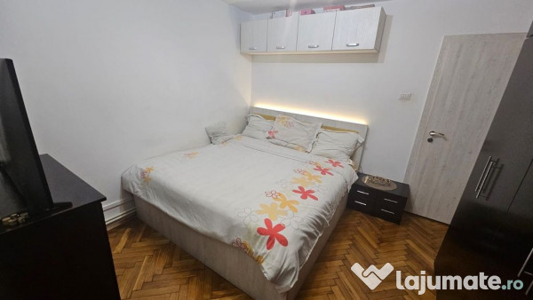 Apartament 4 camere zona Dacia