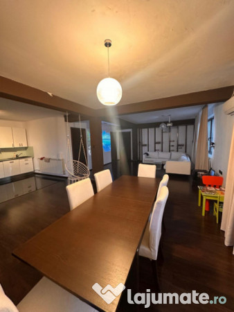 Cladire spatiu comercial / birouri , in zona Anda, Constanta 