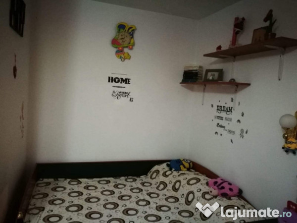 Proprietar. La METROU Costin Georgian, Garsoniera Etaj 2/4 