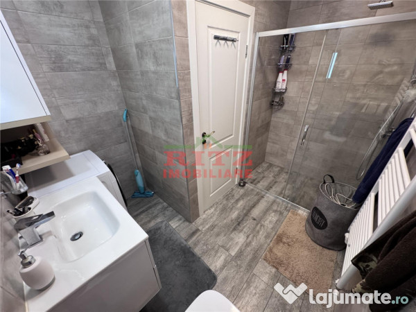 Nou! Ap. de lux, S=90 mp, terasa generoasa, zona Lic. Ion M