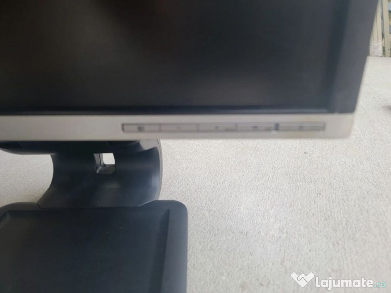 HP 19" inch wide monitor LED - ca NOU! 
