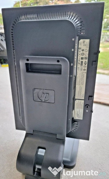 HP 19" inch wide monitor LED - ca NOU! 