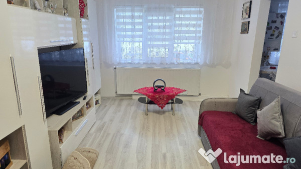 Vand garsoniera in Deva, Eminescu (Micro 15), parter inalt, mobilata