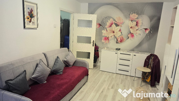 Vand garsoniera in Deva, Eminescu (Micro 15), parter inalt, mobilata