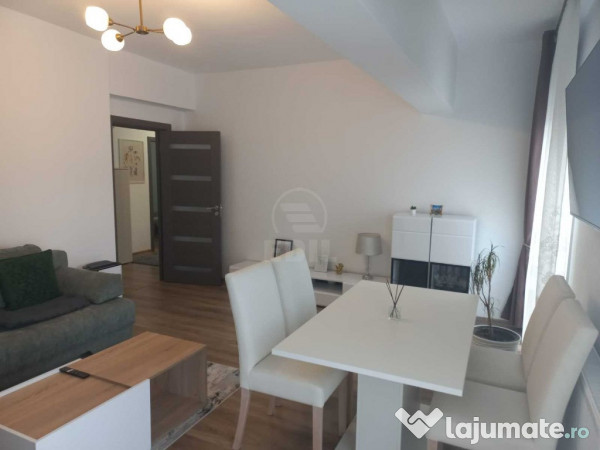 Apartament decomandat, lift și parcare, acces rapid spre Cluj