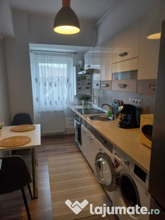 Apartament decomandat, lift și parcare, acces rapid spre Cluj