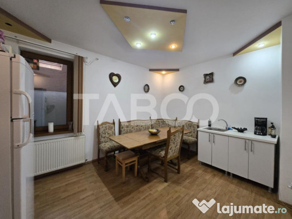 Casa de inchiriat 177mpu 7 camere cu baie proprie zona Lupen