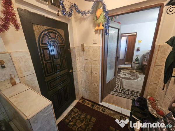 Resita, 2 Cam. Cf. 1, Mobilat Utilat, Bulevard, Micro 2