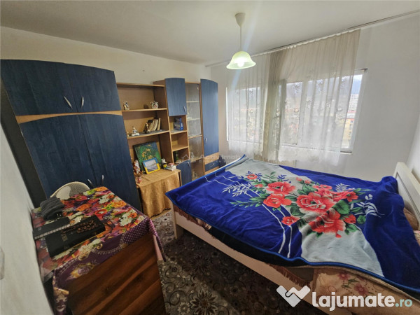 Resita, 2 Cam. Cf. 1, Mobilat Utilat, Bulevard, Micro 2