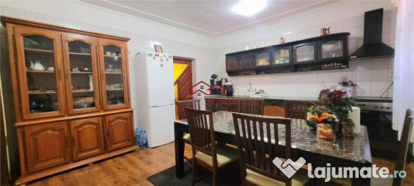 Casa cu potential afacere Rm.Valcea,cartier Traian,comision