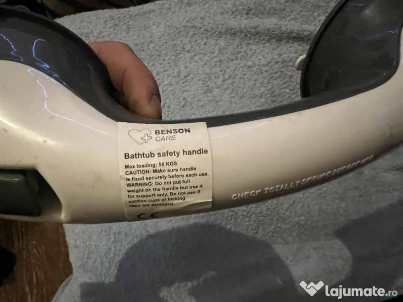 Două ventuze de sticlă noi 