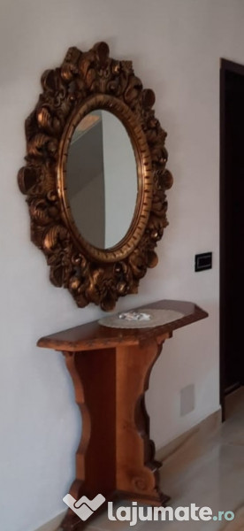 Consolă ornamentala cu oglindă