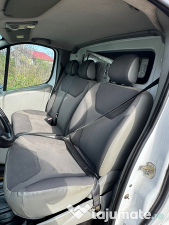 Renault trafic autoturism