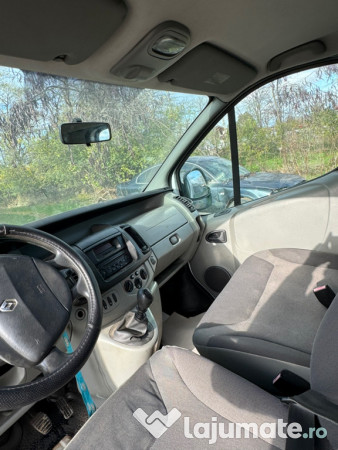 Renault trafic autoturism