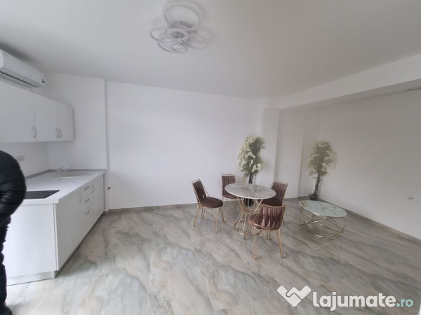 Tomis plus-apartament 2 camere tip studio 