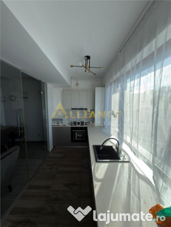 Apartament 3 camere Solar, piscina, acces metrou Dimitrie Le 