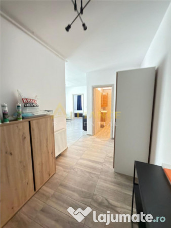 Apartament 3 camere Solar, piscina, acces metrou Dimitrie Le 