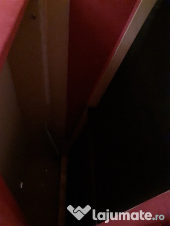 Colțar extensibil ikea cu spațiu pentru depozitare și scaun 