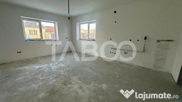 Casa de tip duplex 4 camere 140 mpu 2 bai zona Veterani in S