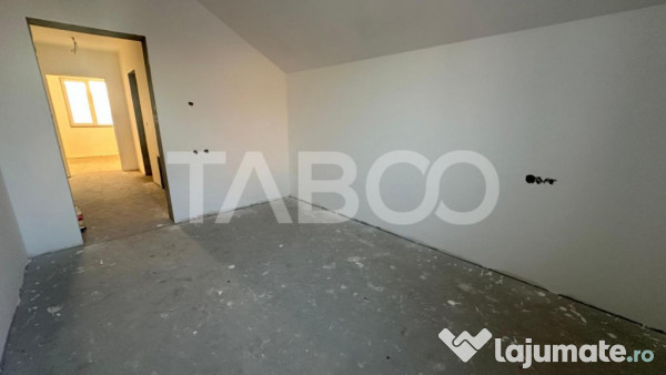 Casa de tip duplex 4 camere 140 mpu 2 bai zona Veterani in S 