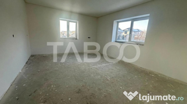 Casa de tip duplex 4 camere 140 mpu 2 bai zona Veterani in S 