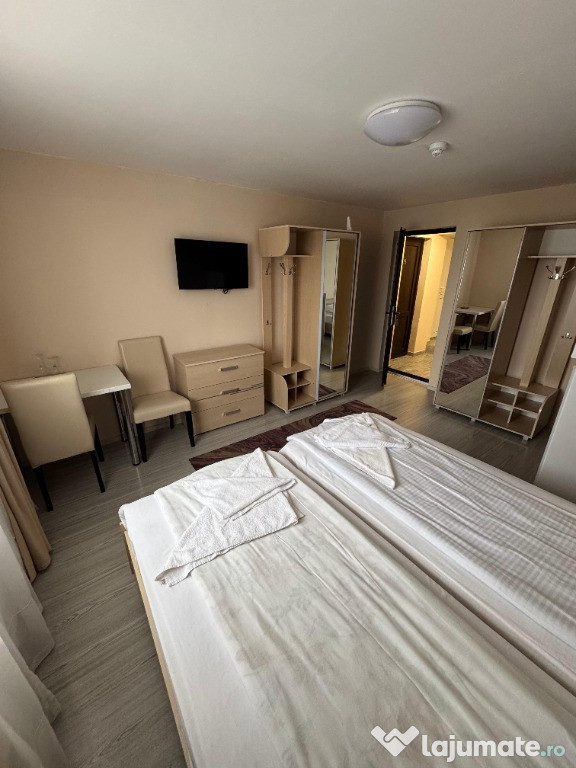 Cazare Echipe Muncitori – Motel Roxana, Roata de Jos 