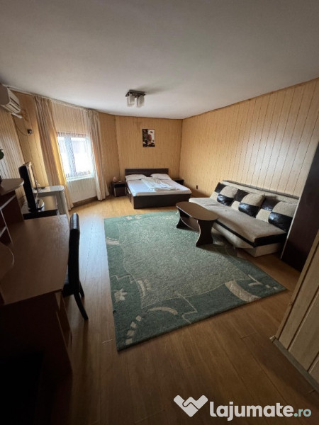 Cazare Echipe Muncitori – Motel Roxana, Roata de Jos 