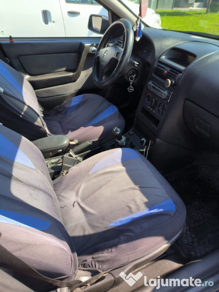 Dezmembrez Opel Astra G 1.4 2007 