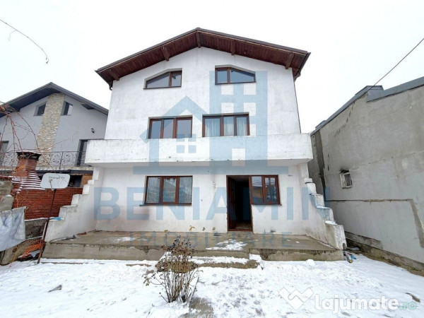 Casa situata in Catargiu Baraganului P+1+M suprafata 170m... 