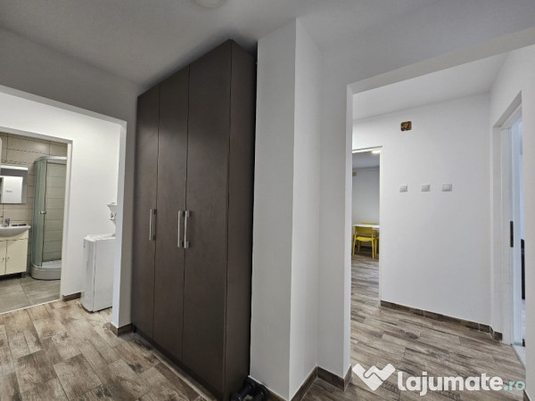 Apartament 4 camere etaj 1 semimobilat Calea Zarandului , vis-a-vis de 