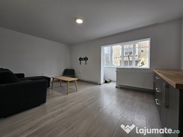 Apartament 4 camere etaj 1 semimobilat Calea Zarandului , vis-a-vis de 