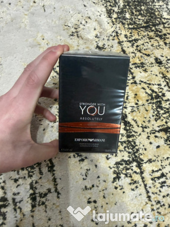 Parfum stronger with you absolutely 