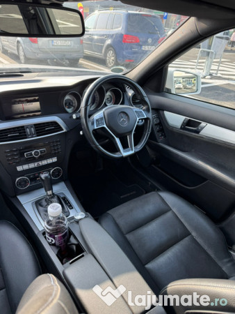 Mercedes C klasse 220 AMG 2.2 