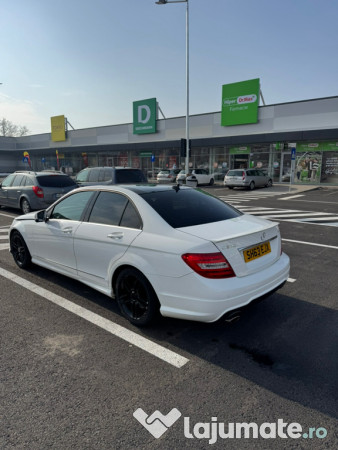 Mercedes C klasse 220 AMG 2.2 