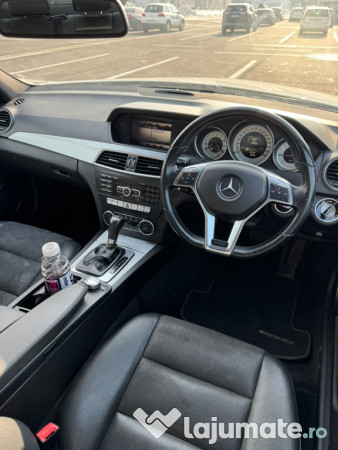 Mercedes C klasse 220 AMG 2.2 