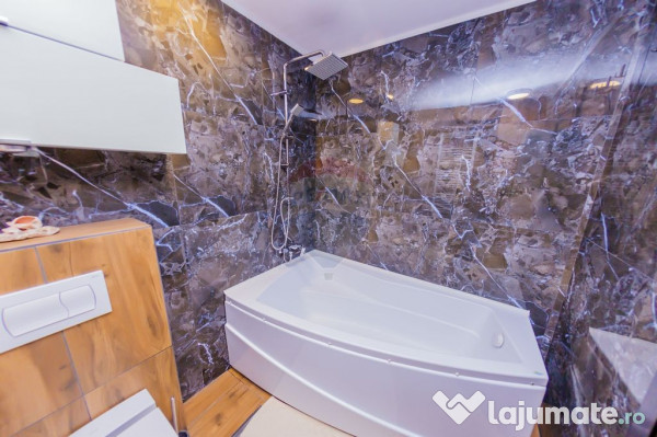 Apartament cu 2 camere de vânzare în zona Republicii 