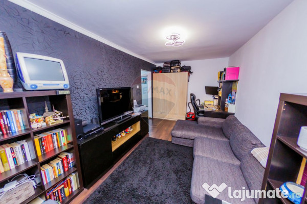Apartament cu 2 camere de vânzare în zona Republicii 