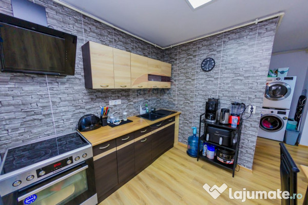 Apartament cu 2 camere de vânzare în zona Republicii 