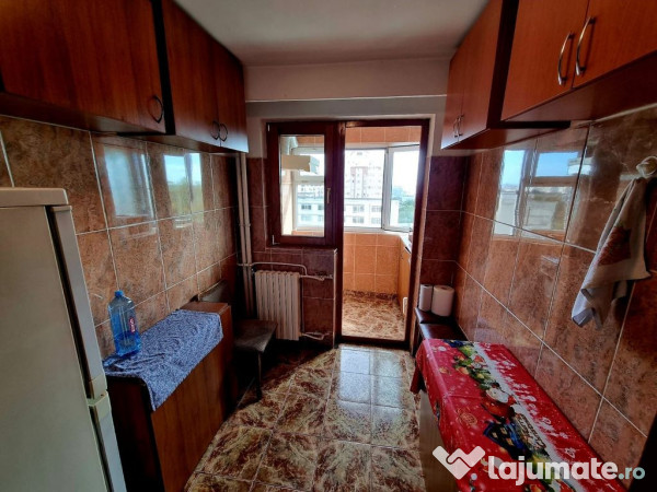 Gara mangaliei-apartament 2 camere decomandat 52 mp 