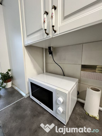 Studio bine compartimentat, parcare, complet mobilat, ren...